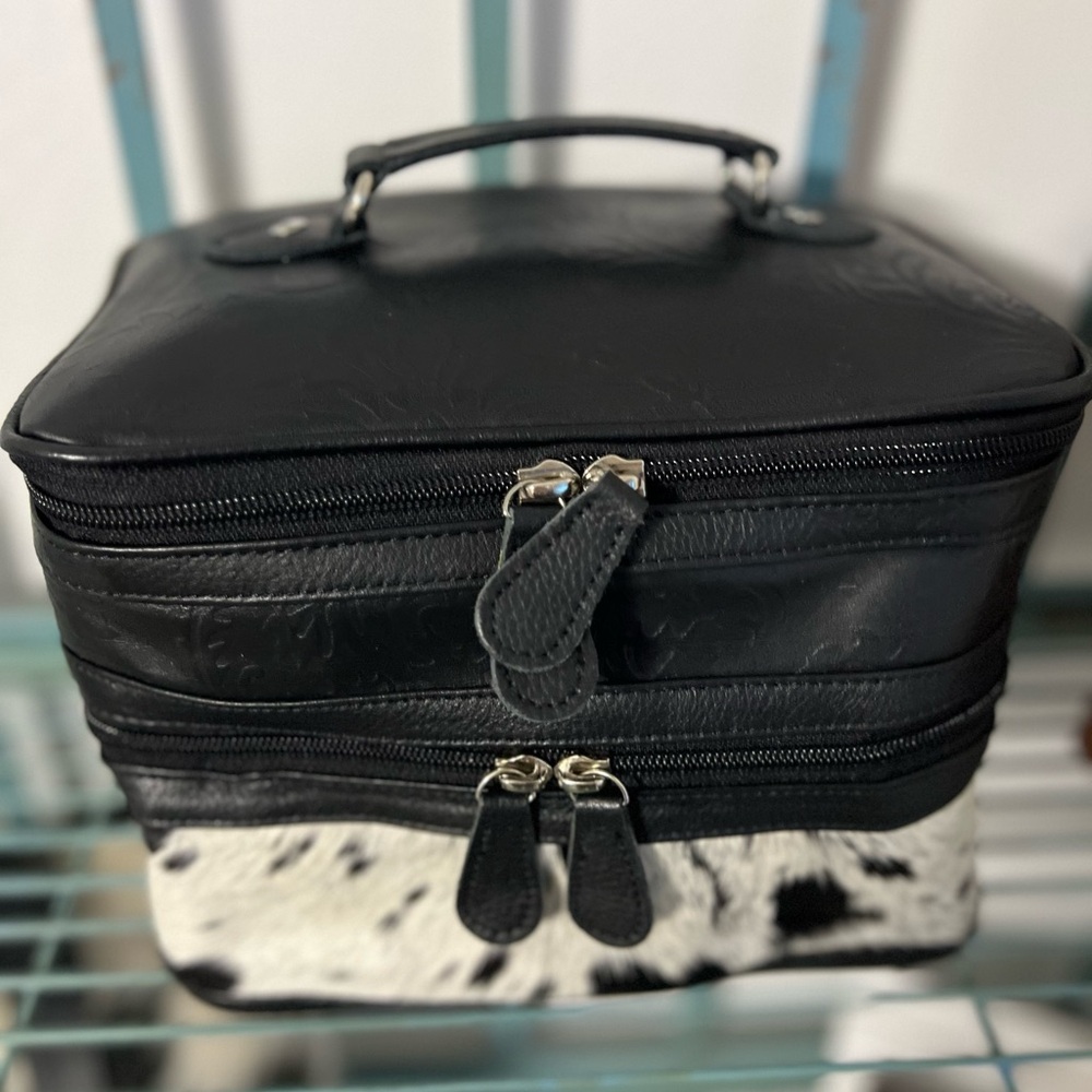 Black White Genuine Cowhide Embossed Leather Makeup Bag Travel Cosmetic Case - Picture 4 of 16
